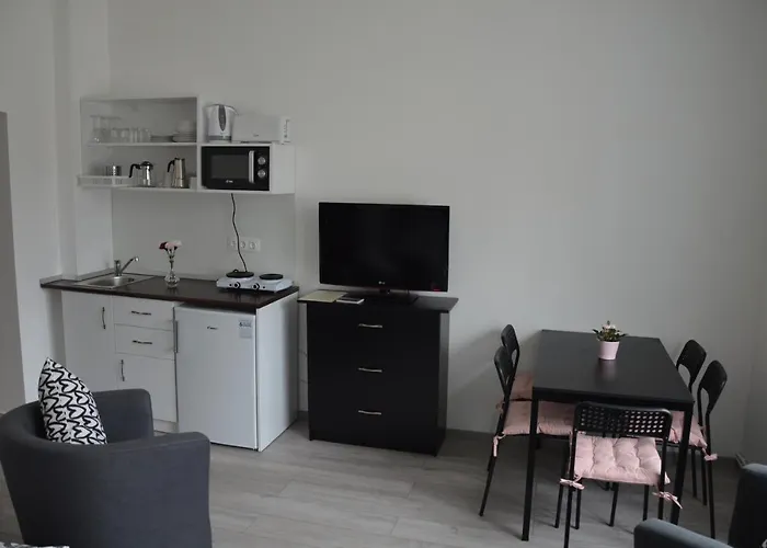 Apartman-tata 아파트 *