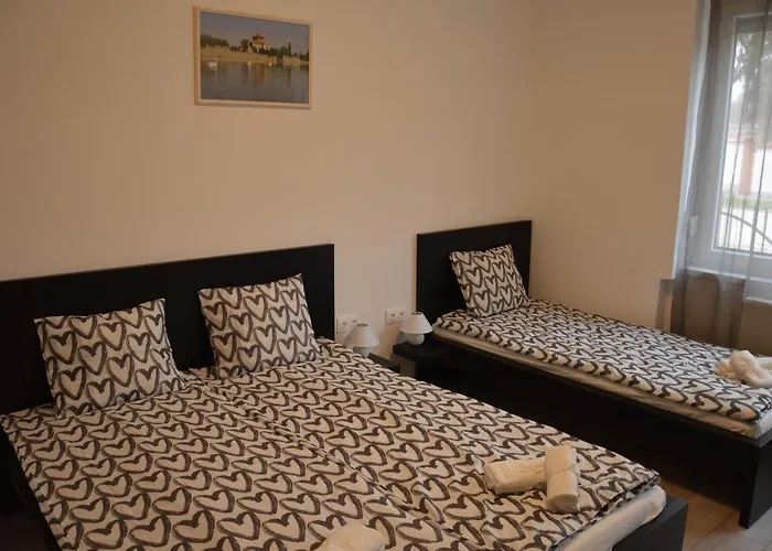 Apartman-tata Apartament Tata